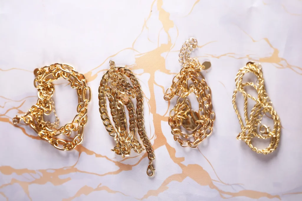 gold jewelry chain necklace 2022 12 15 18 38 40 utc Joyeria Austin TX